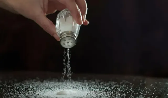 Tuz Tüketimi, Sağlıklı Beslenme Alışkanlıklarına Sahip Bireylerde Bile Tümör Riskini Artırıyor!