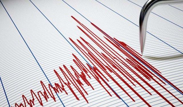İstanbul depreminin ardından 445 artçı sarsıntı kaydedildi