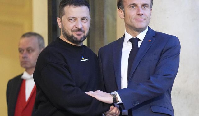 Macron ve Zelenskiy ateşkesi görüştü