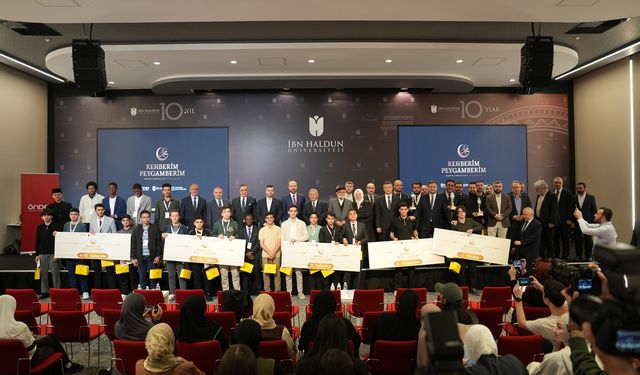 Rehberim Peygamberim Hadis Yarışması'nda ödüller sahiplerini buldu