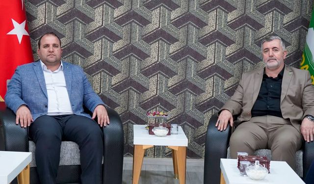 Yeniden Refah'tan HÜDA PAR Diyarbakır İl Başkanlığına bayram ziyareti