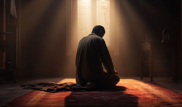 Üç Şey Kurtarır, Üç Şey Helâk Eder