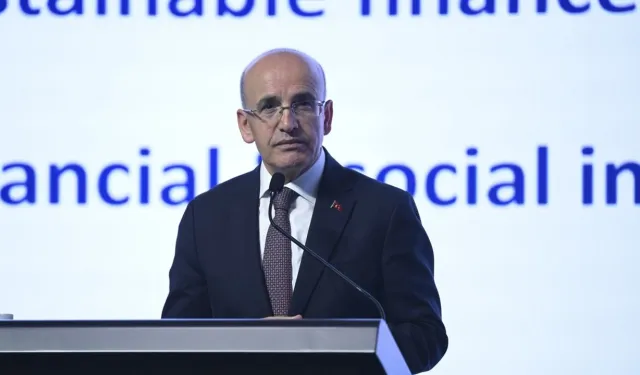 Bakan Şimşek: İslami Finans Kanunu Üzerinde Çalışıyoruz