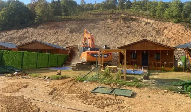 Yalova İl Özel İdaresi’nden 204 Proje, 52 Kaçak Yapıya Yıkım!