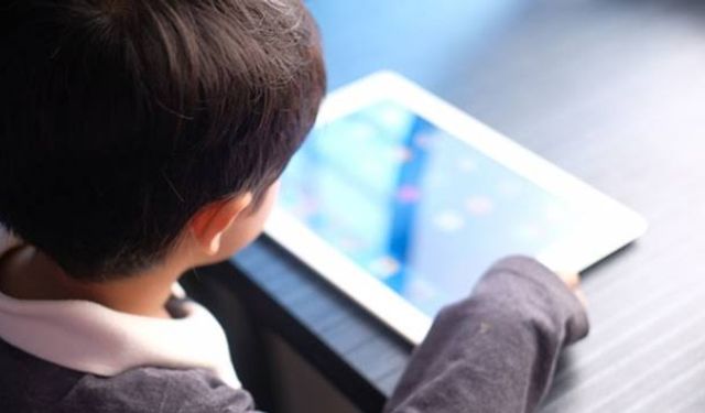 Çocukların Gizli Düşmanı: Ekrandaki Şiddet Nasıl Etkiliyor?