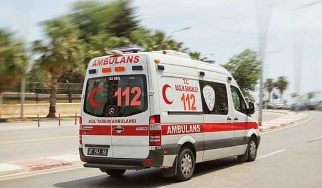 Tur Otobüsüyle Yolcu Otobüsü Çarpıştı: Çok Sayıda Yaralı