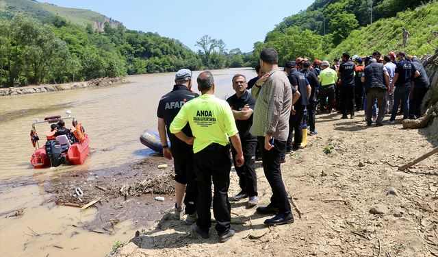 Trabzon’da selde kaybolan kişinin cansız bedeni bulundu.