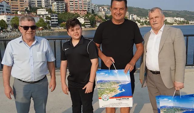 Acun Ilıcalı’dan Armutlu’ya Sürpriz Ziyaret: Başkan Arslan ile Buluştu