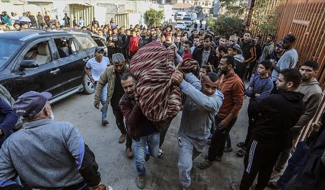 Refah’ta gıda bekleyen sivillere saldırı: 27 şehit!