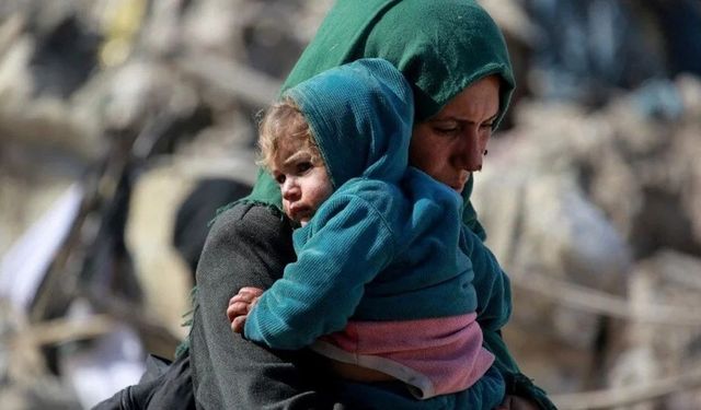 Katar, Mısır ve Türkiye HAMAS ile Görüştü: Trump’ın Gazze Planına Tepkiler ve Tartışmalar