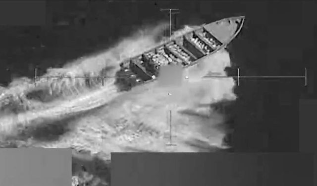 ABD, Pasifik’te Uyuşturucu Şüphesiyle Bir Tekneyi Daha Vurdu: 3 Kişi Hayatını Kaybetti