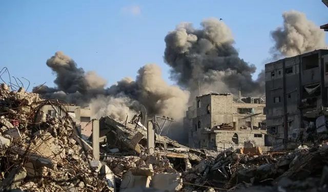 Gazze’de Ateşkes Hiçe Sayıldı: Saldırılar Dört Kentte Şiddetlendi