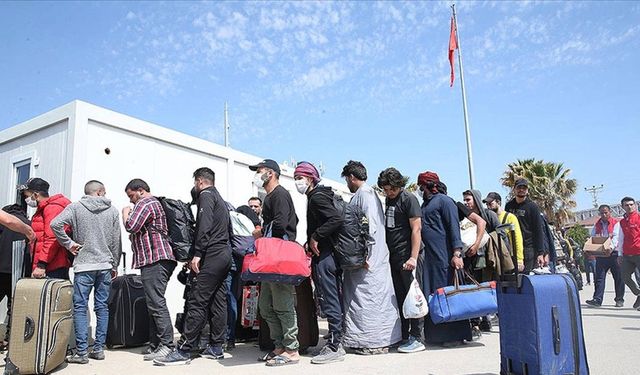 BM: 2025’te 378 Bin Suriyeli Vatanına Döndü!