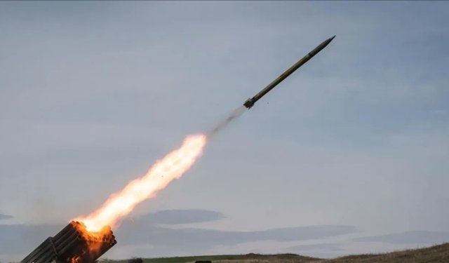 Hizbullah’tan kuzey İsrail’e yoğun füze saldırısı: 100 roket fırlatıldı