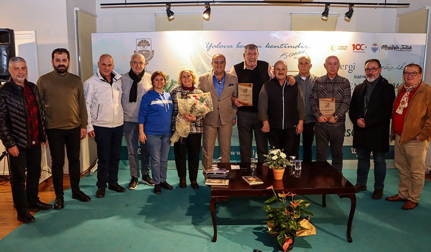 Yalova Belediyesi 'Kent Söyleşileri'nde Yaşar Balto ve Zeki Başol, Geceye Renk Kattı!