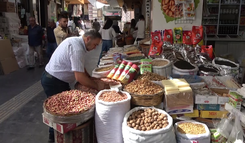 Siirt Fıstığında Hileli Ticaret Alarmı: Çiftçilerin Emeği Tehlikede