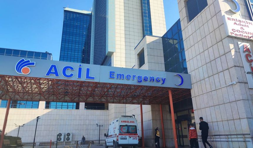 Malatya’da altıncı kattan düşen işçi ağır yaralandı