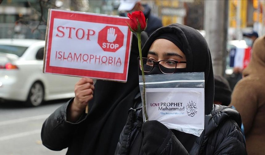 Avrupa'da İslam Düşmanlığı Yükselişte: Özgürlük Masalı ve İkiyüzlülük