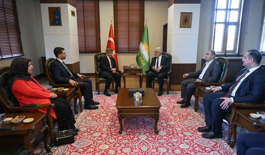 Davutoğlu’ndan HÜDA PAR Genel Başkanı Yapıcıoğlu’na Ziyaret: Gündem Gazze Soykırımı
