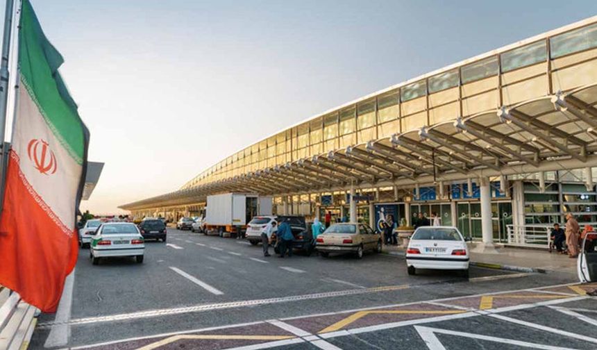 İran Hava Sahasını Kapattı: Uçuşlar Pazar 02.00’ye Kadar Durduruldu