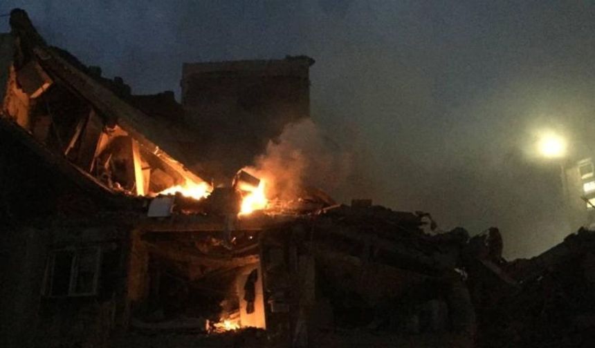 İşgal Ordusundan İran’a Hava Saldırısı: Füze Depoları Hedef Alındı