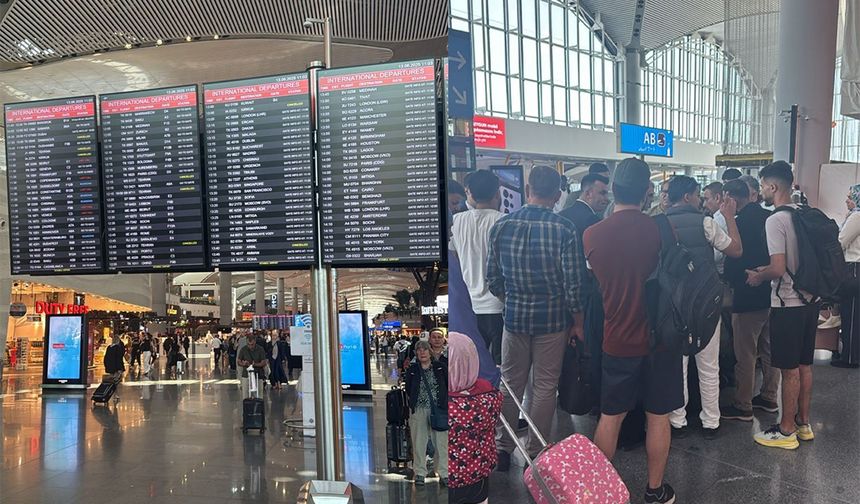 İsrail-İran Gerginliği Nedeniyle 150'den Fazla Yolcu İstanbul Havalimanı'nda Mahsur Kaldı