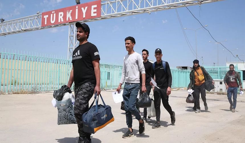 Son 5 Yılda Türkiye'deki Suriyeli Sayısı Yüzde 25 Azaldı