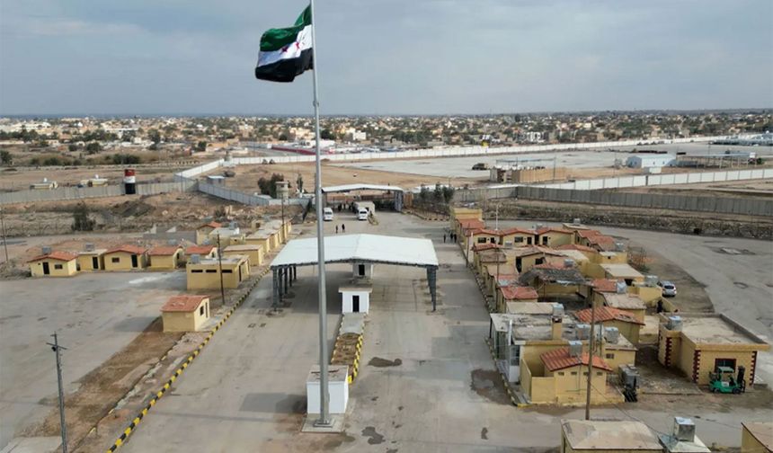 Suriye-Irak Arası Elbukemal Sınır Kapısı Yeniden Açıldı