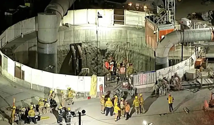 Los Angeles’ta tünel çöktü: 31 işçi mahsur kaldı.