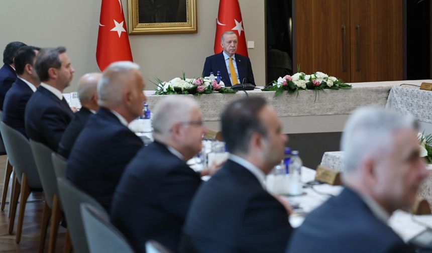 Cumhurbaşkanlığı Kabinesi, Cumhurbaşkanı Erdoğan başkanlığında toplandı