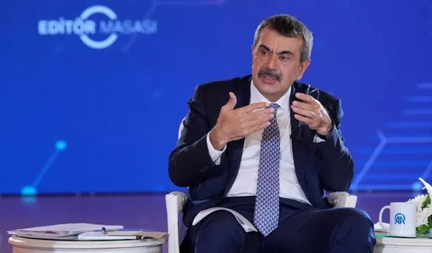 Bakan Tekin’den bağış tartışmalarına yanıt: Bize bildirin