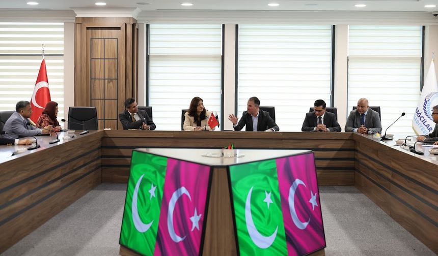 Pakistanlı Heyet'ten Bağcılar Belediyesi’ne Ziyaret!