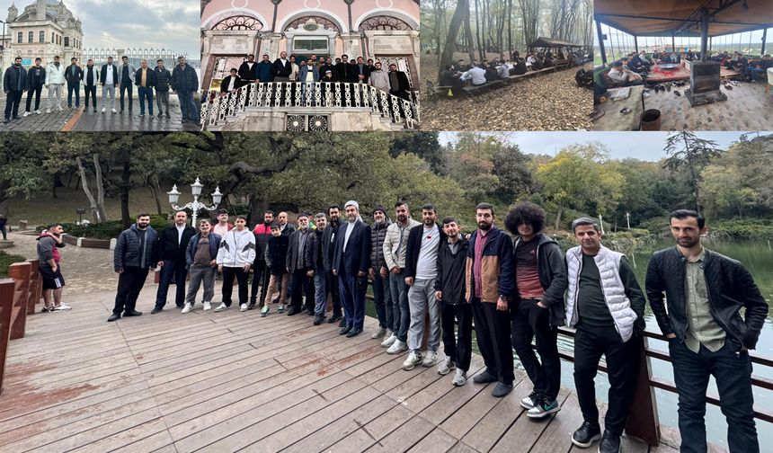 Peygamber Sevdalısı Gençler İstanbul’da Sabah Namazında Buluştu