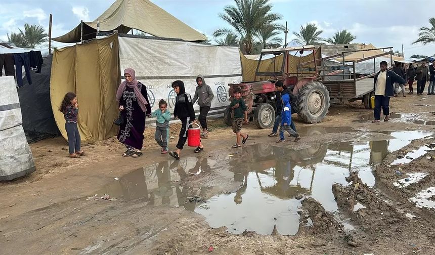 Filistin Yönetiminden Dünyaya Çadır ve Konteyner Çağrısı!