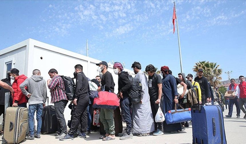 BM: 2025’te 378 Bin Suriyeli Vatanına Döndü!