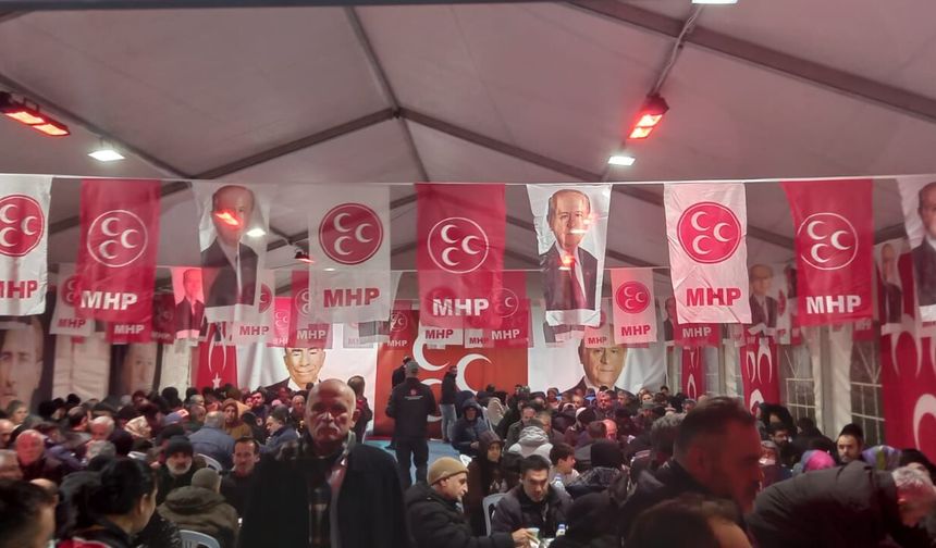 Bağcılar Meydanı’nda MHP İftar Çadırı: Yetişemeyenlere Sıcak Sofra